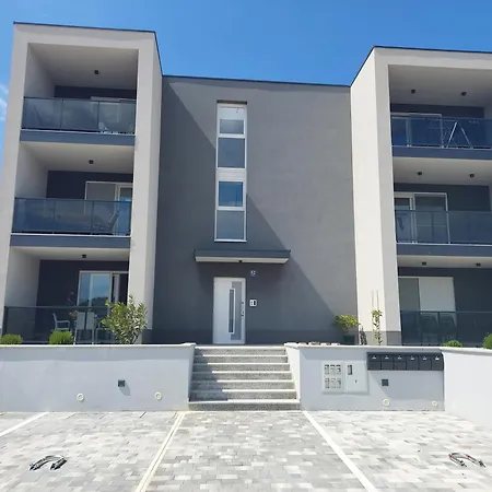 With A Parking Space Rogoznica - 22157 Apartment *