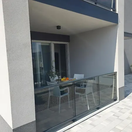 With Parking Space - 22157 * Rogoznica (Sibenik-Knin)