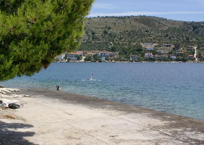 With Parking Space - 22157 Appartement Rogoznica (Sibenik-Knin)